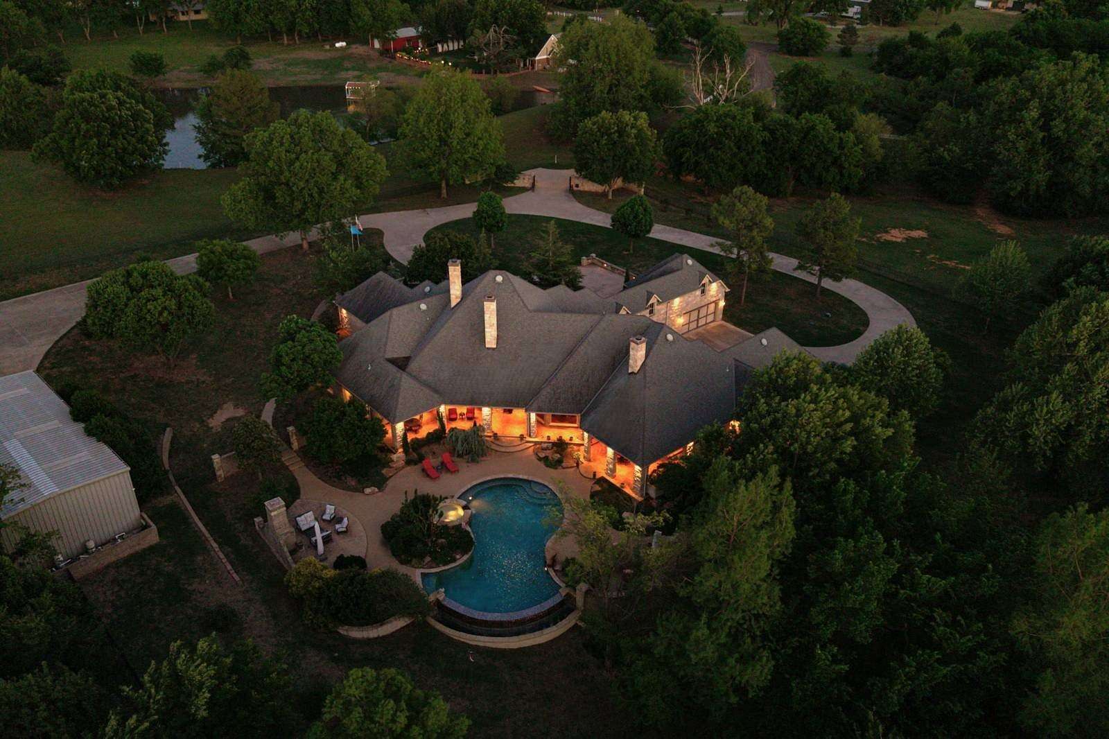 5 Acres of Land with Home for Sale in Oklahoma City, Oklahoma