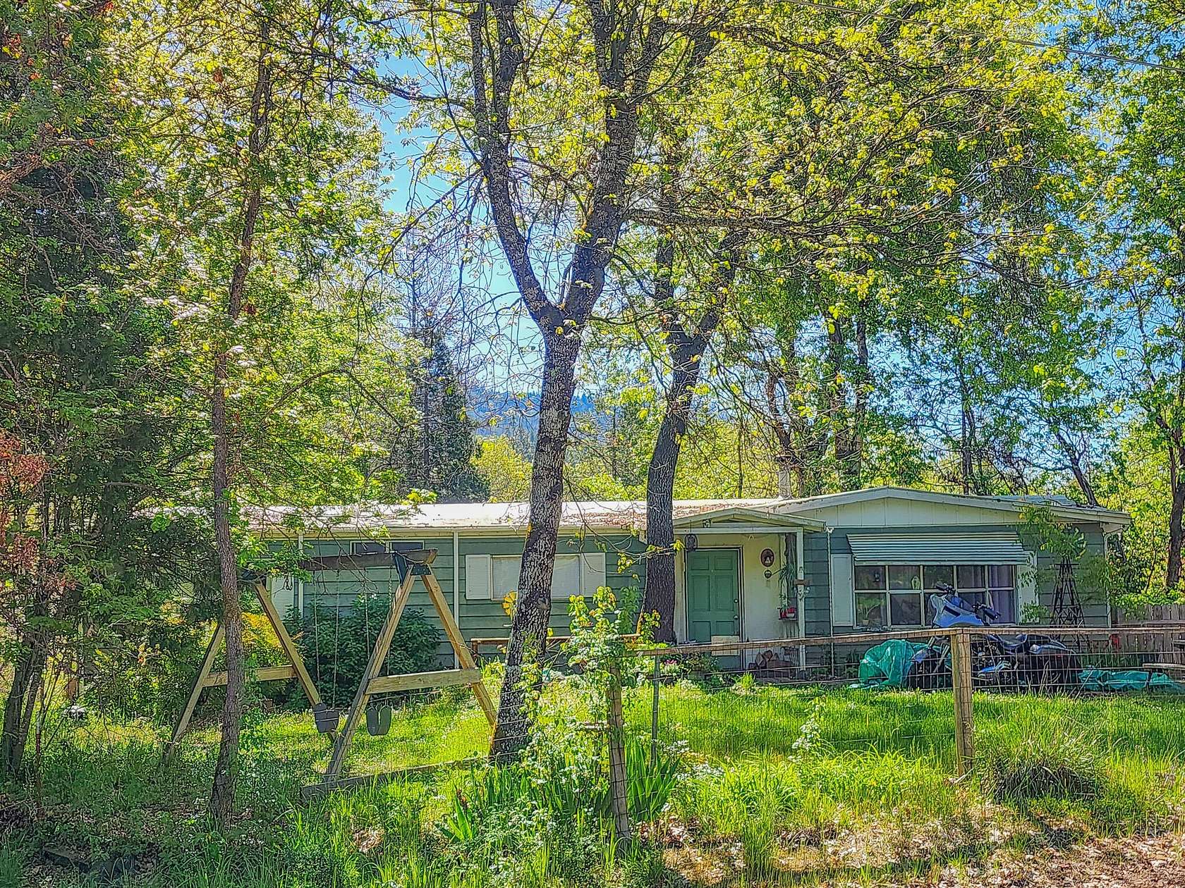 3 Acres of Land with Home for Sale in Grants Pass, Oregon