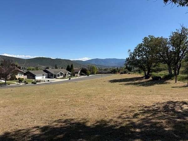 0.61 Acres of Residential Land for Sale in Yreka, California