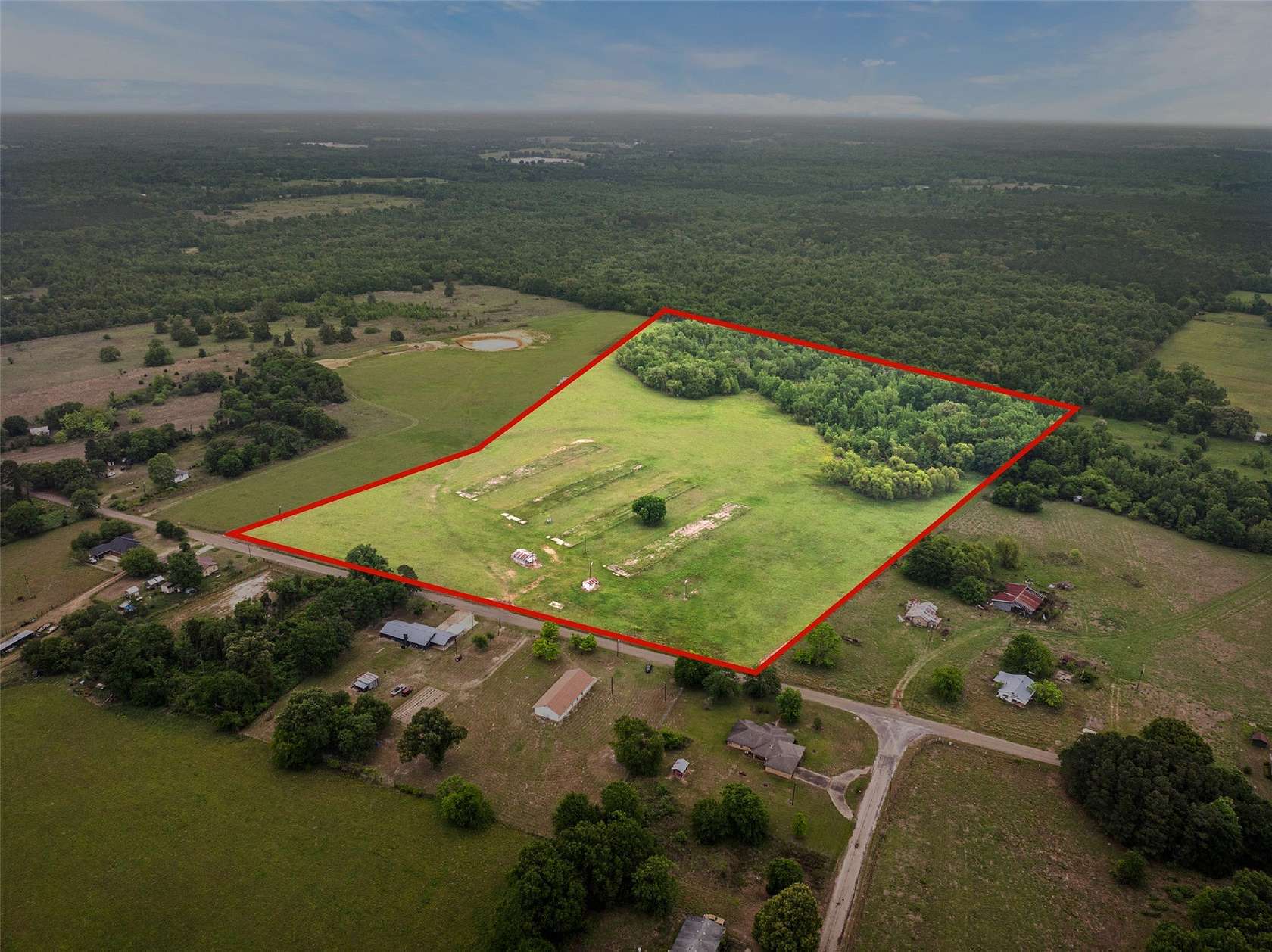 34 Acres of Recreational & Residential Land for Sale in Pittsburg, Texas