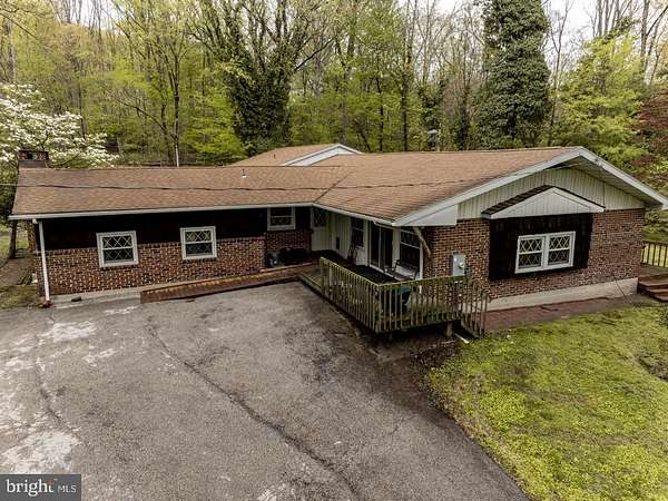 5.74 Acres of Land with Home for Auction in Pottstown, Pennsylvania