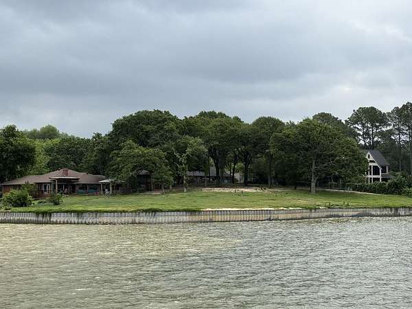 0.3 Acres of Residential Land for Sale in Gun Barrel City, Texas