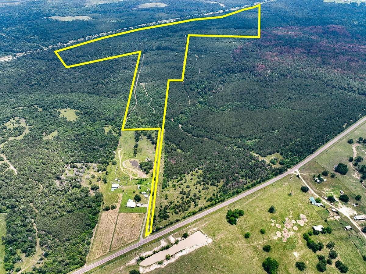 300 Acres of Recreational Land for Sale in Huntsville, Texas