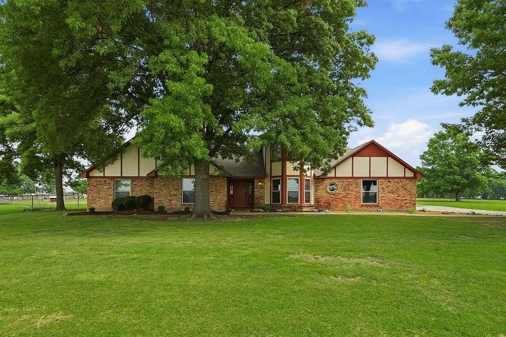 4 Acres of Land with Home for Sale in Krum, Texas