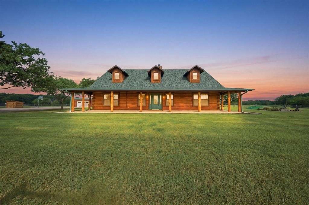 5 Acres of Land with Home for Sale in Pilot Point, Texas