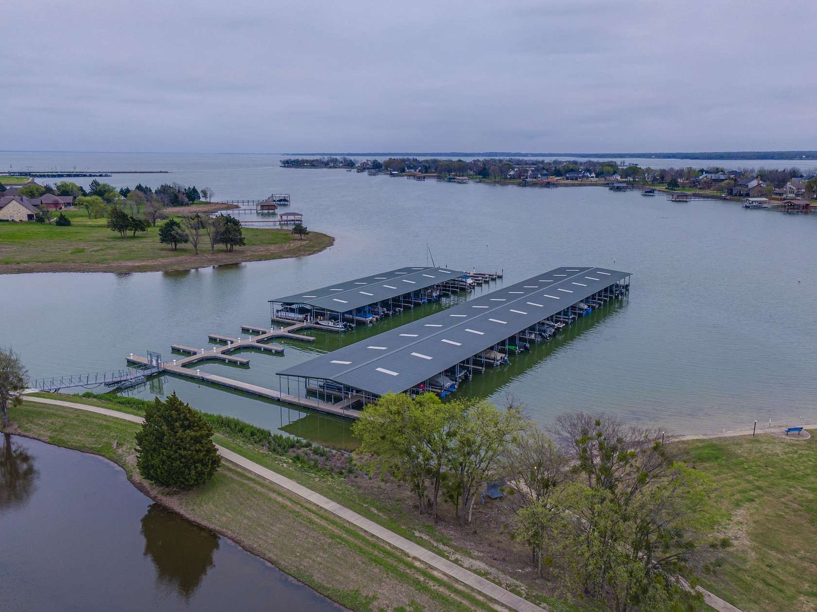 1 Acre of Residential Land for Sale in Corsicana, Texas