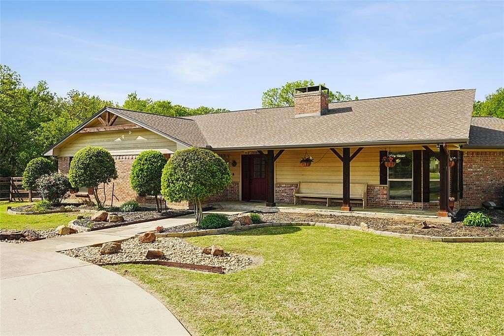 3.24 Acres of Land with Home for Sale in Argyle, Texas