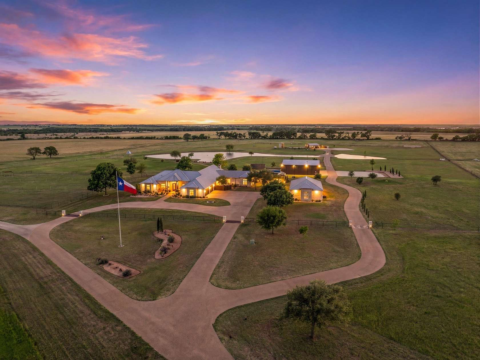 206 Acres of Recreational Land with Home for Sale in Abbott, Texas