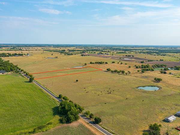 4.14 Acres of Residential Land for Sale in Ennis, Texas