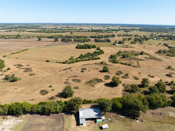 10.3 Acres of Land for Sale in Roxton, Texas