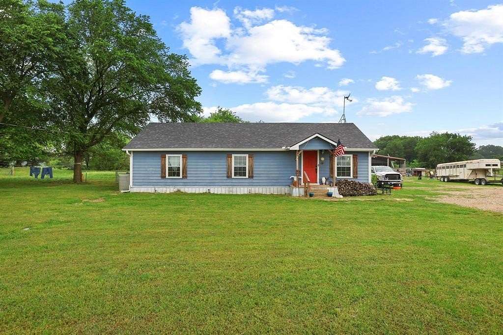 1.58 Acres of Land with Home for Sale in Telephone, Texas