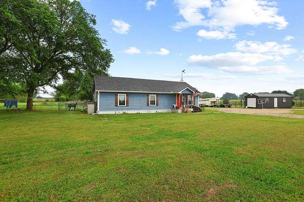 1.58 Acres of Land with Home for Sale in Telephone, Texas