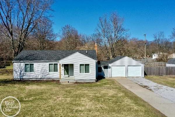1.7 Acres of Land with Home for Sale in Fort Gratiot, Michigan
