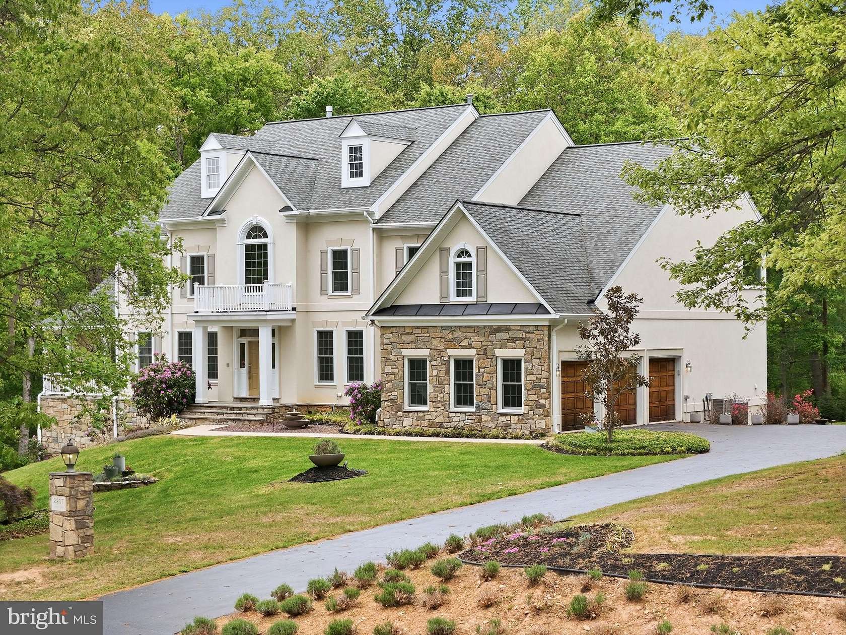 1.72 Acres of Land with Home for Sale in Vienna, Virginia