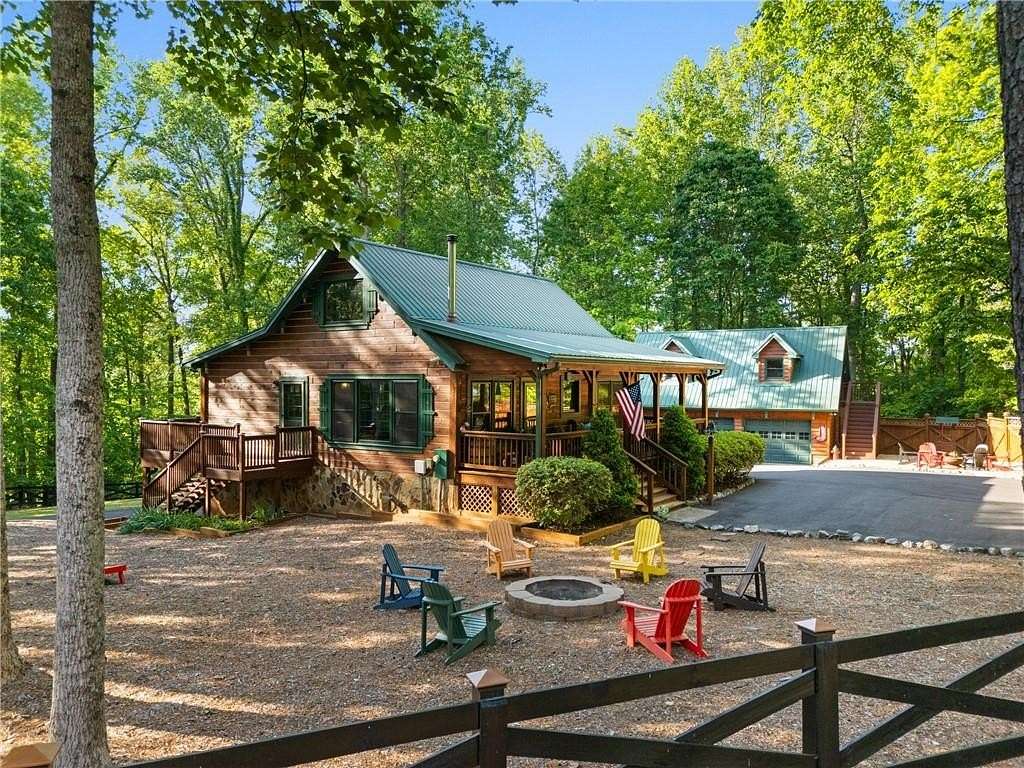 10 Acres of Recreational Land with Home for Sale in Canton, Georgia