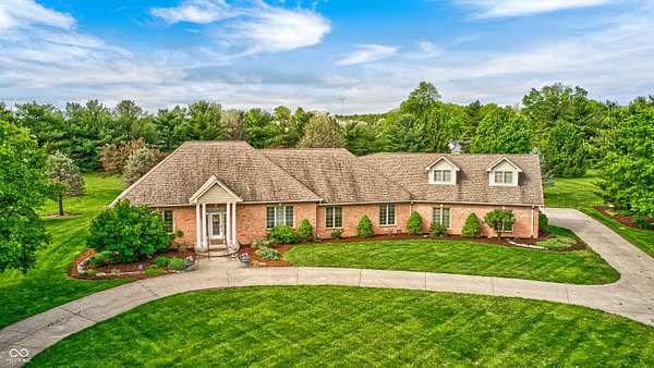 3 Acres of Land with Home for Sale in Mooresville, Indiana