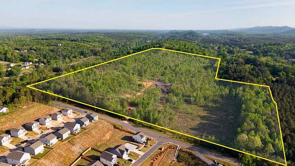 61 Acres of Agricultural & Residential Land for Auction in Dalton, Georgia