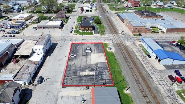 0.35 Acres of Commercial Land for Sale in Winchester, Indiana