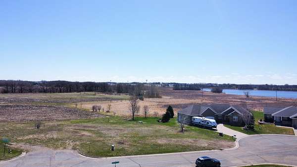 0.46 Acres of Residential Land for Sale in Albert Lea, Minnesota