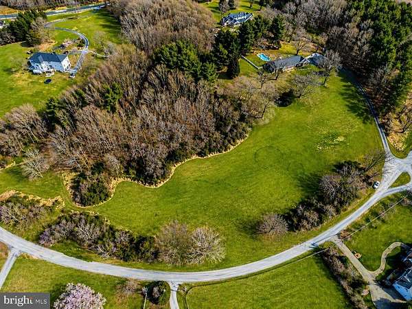 4 Acres of Land for Sale in Clifton, Virginia