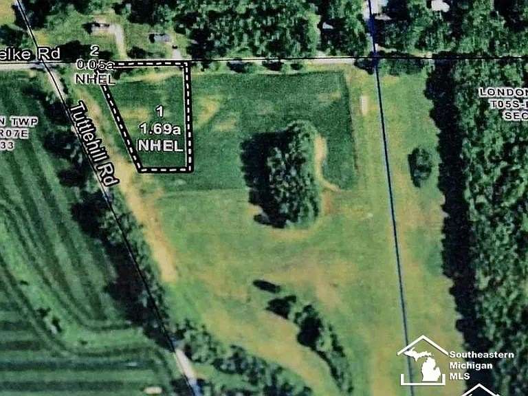 1.7 Acres of Residential Land for Sale in Maybee, Michigan