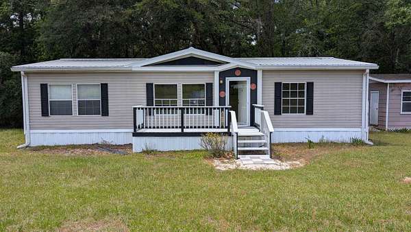 2.75 Acres of Land with Home for Sale in Monticello, Florida