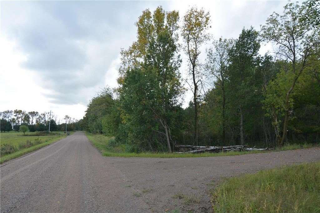 5.42 Acres of Residential Land for Sale in Milaca Township, Minnesota