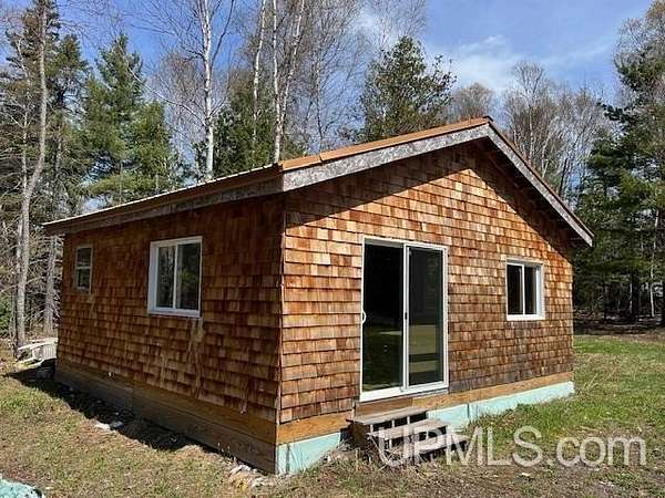 2.77 Acres of Improved Residential Land for Sale in Mohawk, Michigan