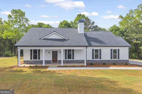 1.78 Acres of Land with Home for Sale in Mount Airy, Georgia
