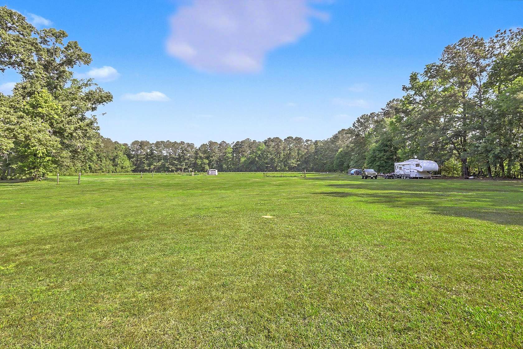 5 Acres of Residential Land for Sale in Ridgeville, South Carolina