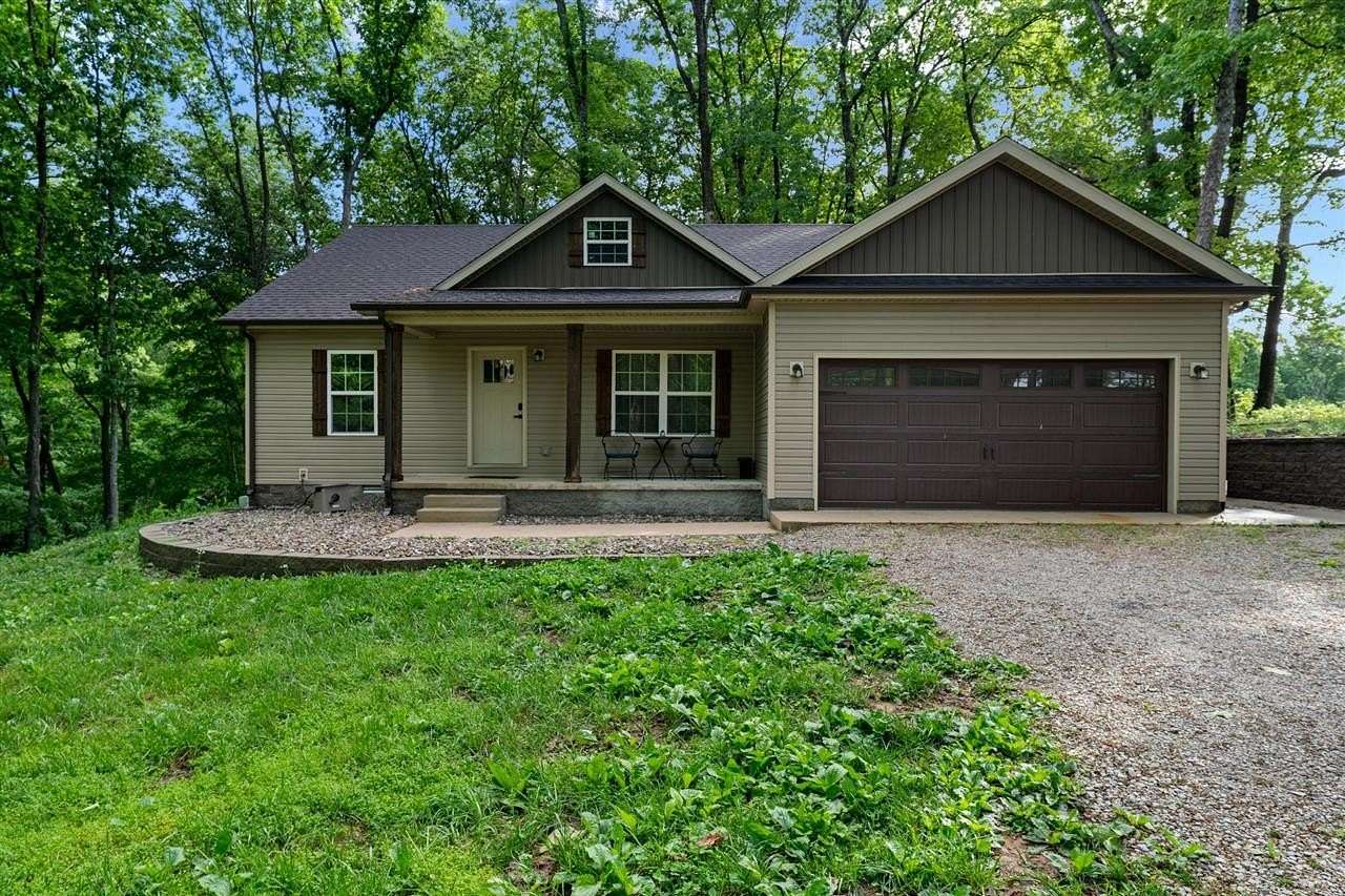 2.17 Acres of Land with Home for Sale in Auburn, Kentucky