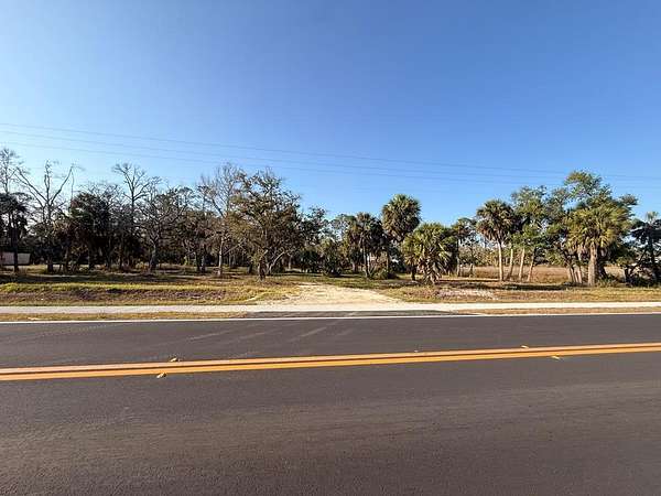 1.1 Acres of Land for Sale in Steinhatchee, Florida