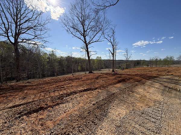 1 Acre of Residential Land for Sale in Irvine, Kentucky