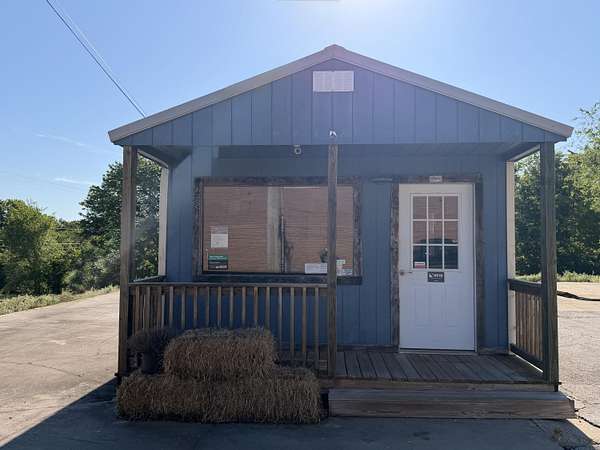 0.59 Acres of Mixed-Use Land for Sale in Stockton, Missouri