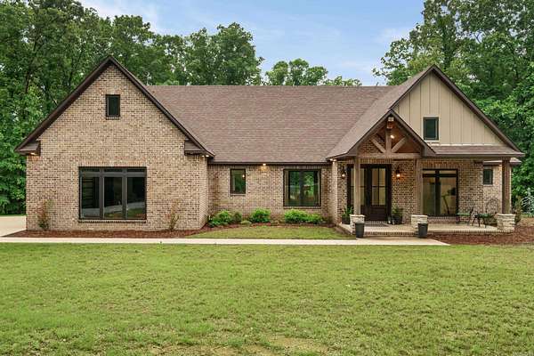 6.35 Acres of Land with Home for Sale in Wynne, Arkansas