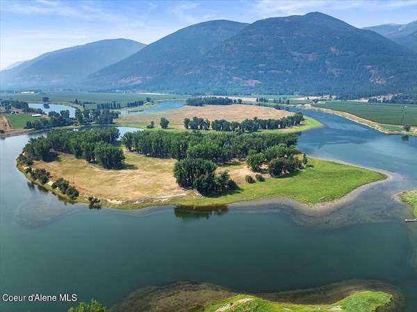 46.4 Acres of Agricultural & Residential Land for Sale in Bonners Ferry, Idaho