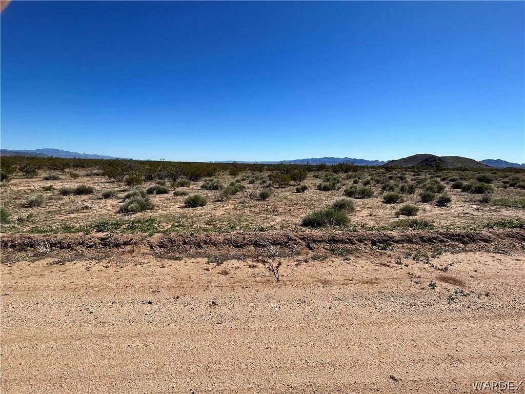 52.2 Acres of Land for Sale in Golden Valley, Arizona