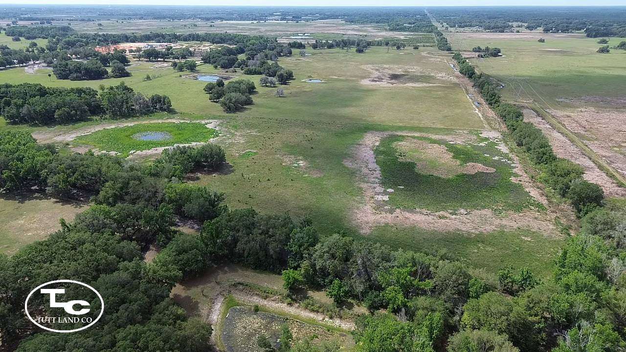 22 Acres of Land for Sale in Groveland, Florida