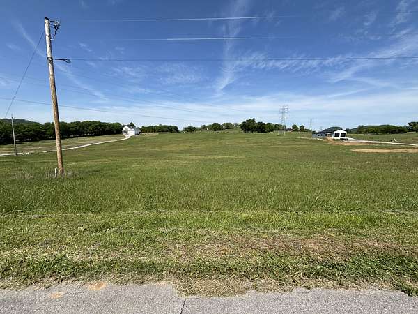 3.38 Acres of Residential Land for Sale in Hartsville, Tennessee