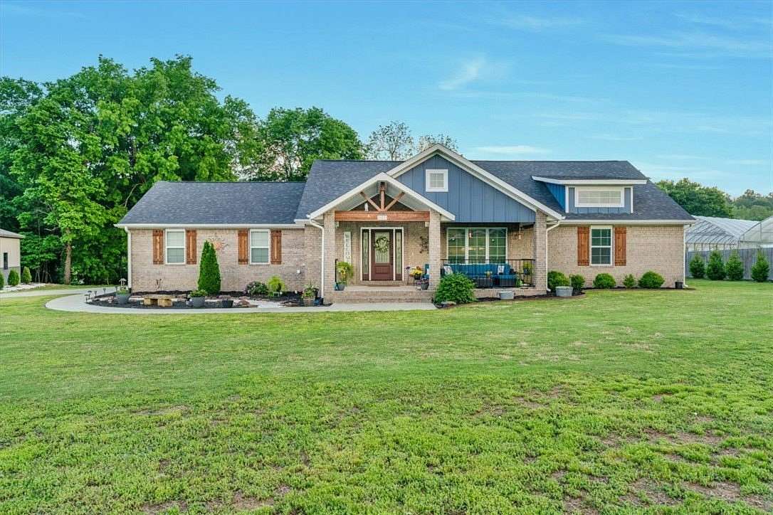2.7 Acres of Land with Home for Sale in Fayetteville, Arkansas