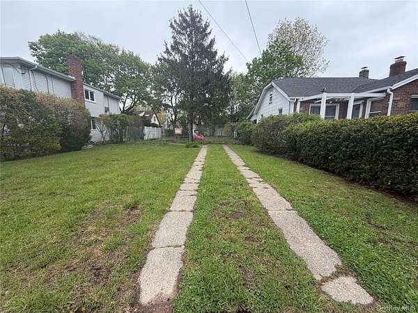 0.09 Acres of Residential Land for Sale in Oceanside, New York
