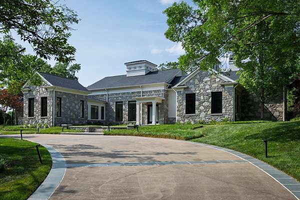 1.63 Acres of Land with Home for Sale in Brentwood, Tennessee