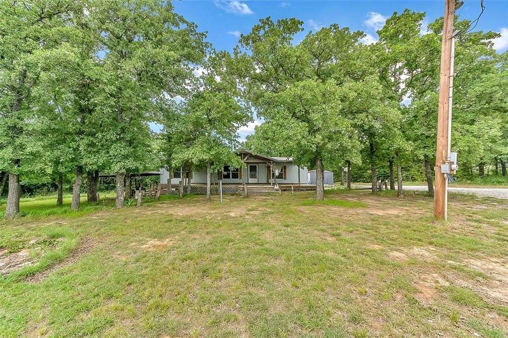 10.1 Acres of Land with Home for Sale in Sunset, Texas