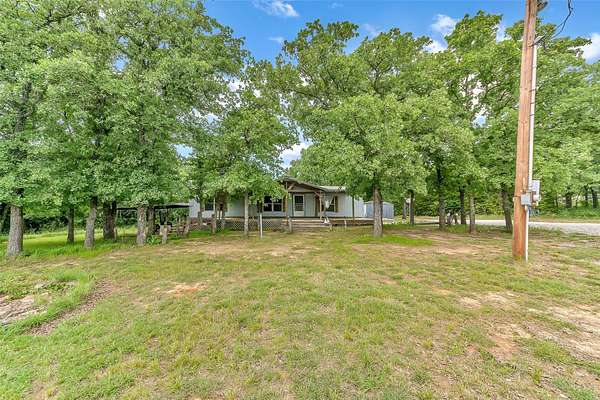 10.1 Acres of Land with Home for Sale in Sunset, Texas