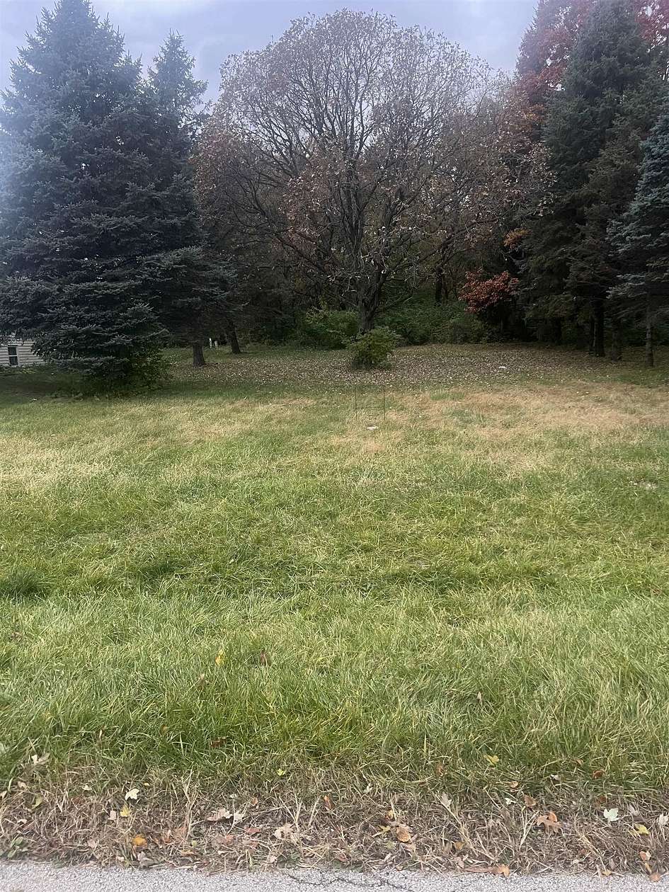 0.28 Acres of Land for Sale in Poplar Grove, Illinois