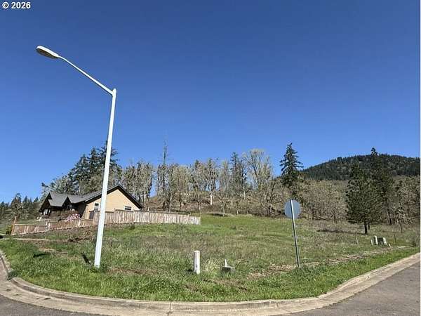 0.17 Acres of Residential Land for Sale in Lowell, Oregon