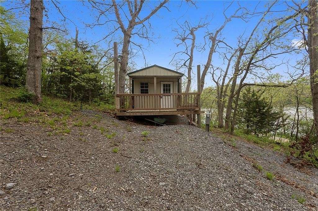 0.53 Acres of Land for Sale in Lathrop, Missouri