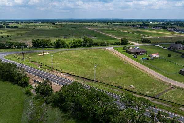 2 Acres of Commercial Land for Sale in Mabank, Texas