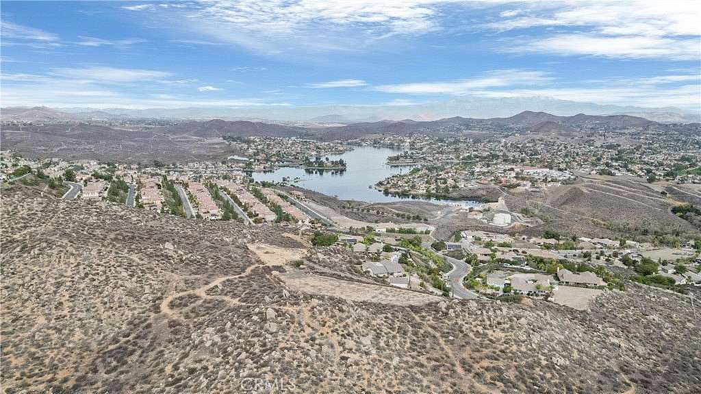 1 Acre of Land for Sale in Lake Elsinore, California