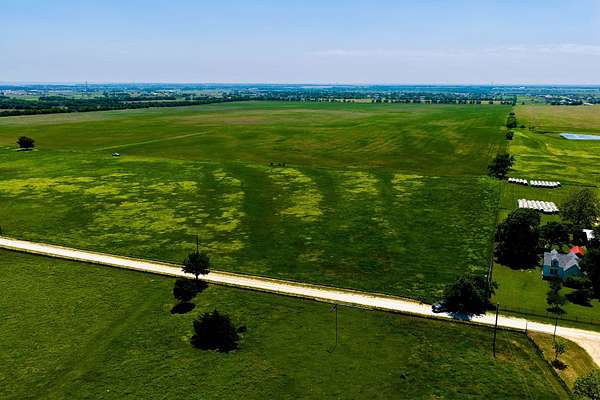 50 Acres of Land for Sale in Valley View, Texas